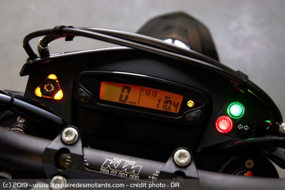 Instrumentation de la KTM 690 SMC-R