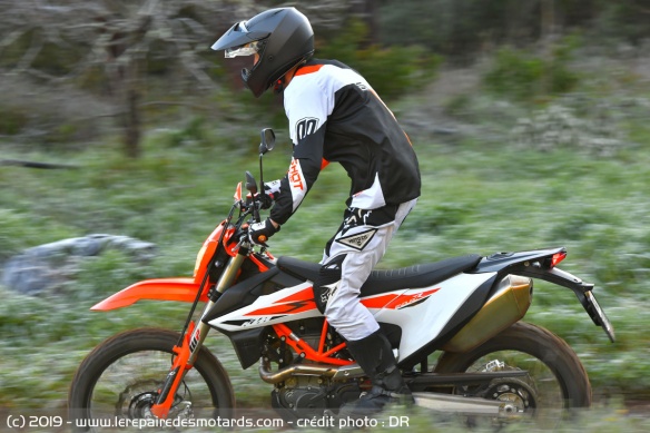 La KTM 690 Enduro R en tout-terrain