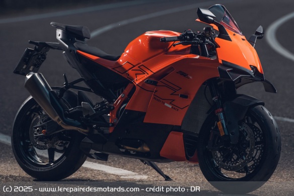 La sportive KTM 990 RC R