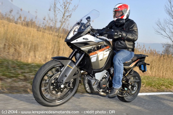 KTM 1190 Adventure sur route