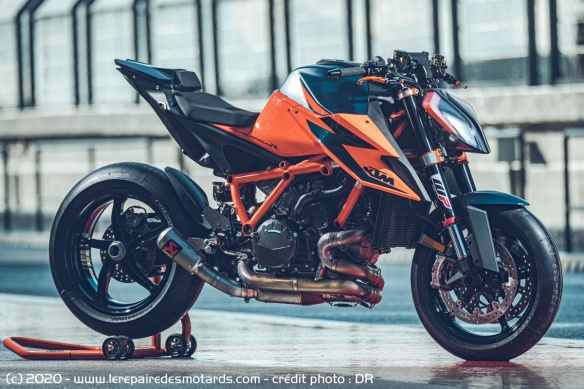 Essai de la KTM 1290 Super Duke R