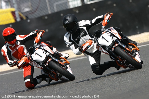 KTM Duke 390 Cup en duo