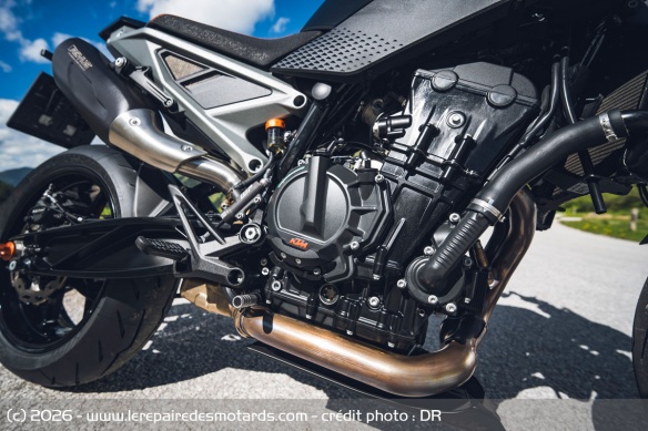 Le LC8c s'est montr&eacute; ici dans sa configuration L &agrave; 95 ch