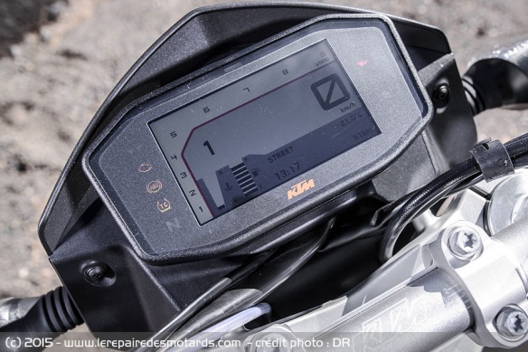 Compteur à affichage digital KTM 690 Duke