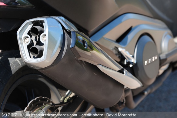 Echappement Kymco AK 550