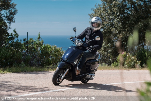 Essai Kymco Like 125 sur départementale