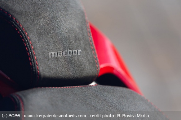 La selle de la Macbor Shifter 125 EVO