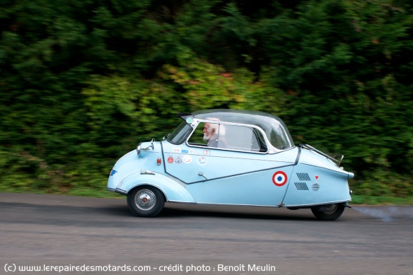 Le Messerschmitt KR 200 sur route
