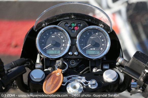 Compteur Moto Guzzi V7 Racer