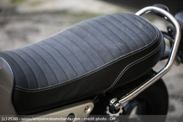La selle de la V7 III Carbon