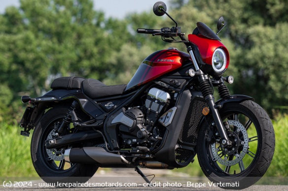 Essai de la Moto Morini Calibro 700