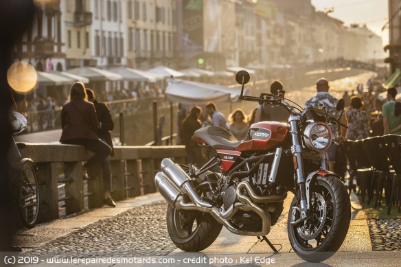 Moto Morini Milano 1200