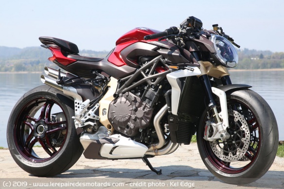 MV Agusta Brutale 1000 Serie Oro