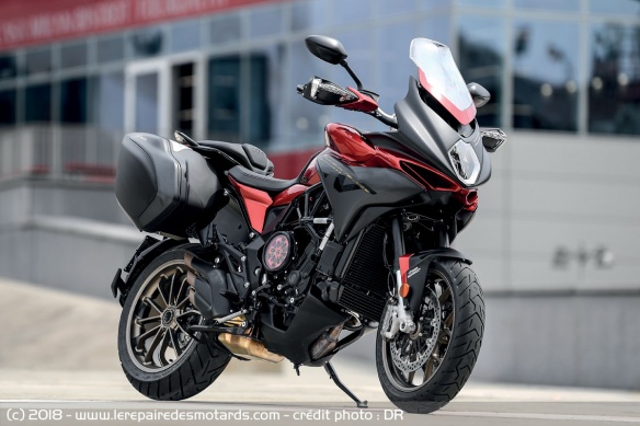 La MV Agusta Turismo Veloce 800 Lusso SCS