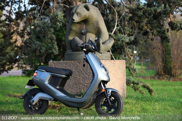 Scooter électrique équivalent 50 cm3