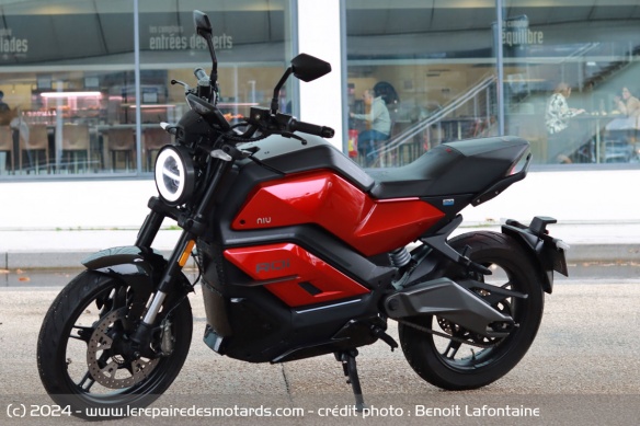 Essai de la moto électrique Niu RQi Sport
