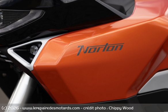 La nouvelle identit&eacute;e de Norton se confirme ici &agrave; travers un design minimaliste