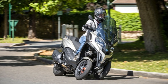 Essai scooter Piaggio MP3 530