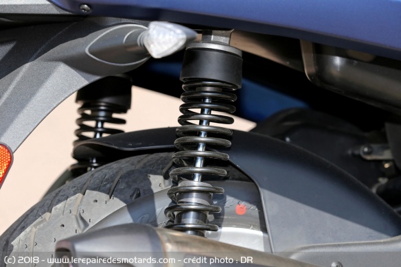 Les amortisseurs arrières du Piaggio MP3 500 HPE Business