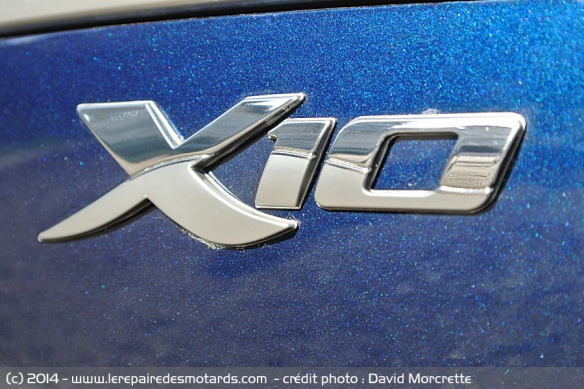 Logo Piaggio X10 125