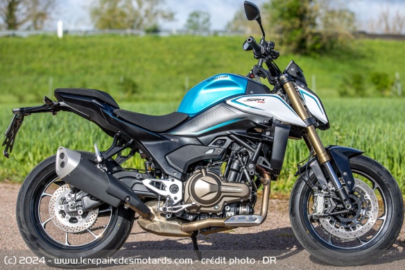 Essai du roadster QJ Motor SRK 550
