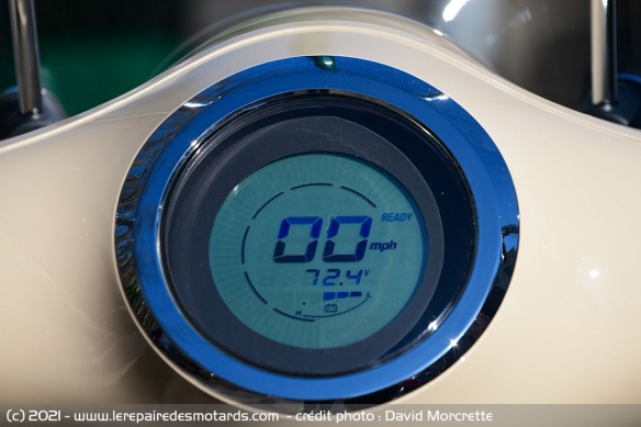 Très joli compteur mais minimaliste