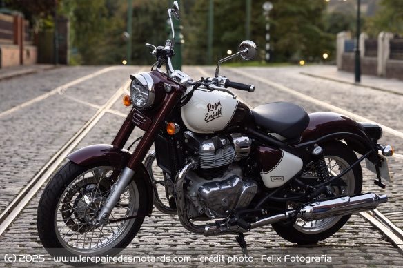 Intemporelle, la Royal Enfield Classic 650 s'affiche à partir de 7.090 euros