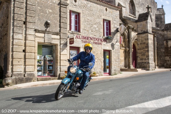 Essai de la Royal Enfield Classic en ville