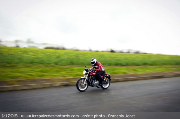 Le moteur reste souple