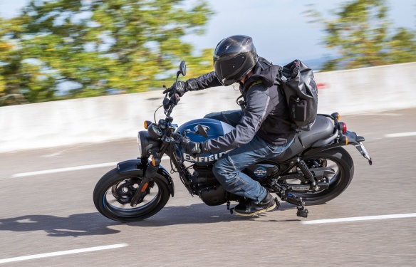 Essai Royal Enfield Hunter (HNTR) 350