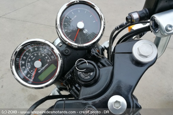 Compteur des Royal Enfield 650