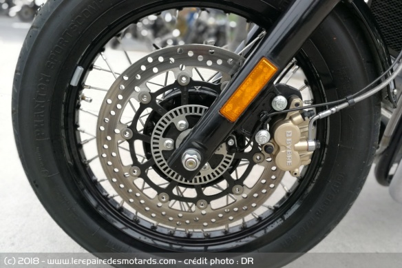 Frein avant des Royal Enfield 650