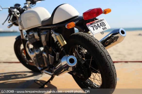 Les 650 sont chaussées en Pirelli Phantom