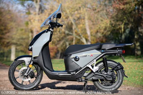 Scooter électrique équivalent 125cc