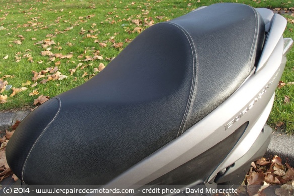 Double selle à 735 mm de haut pour le Suzuki Burgman 200