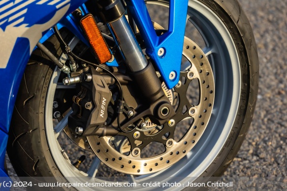 Les étriers de frein avant Nissin de la Suzuki GSX-R8