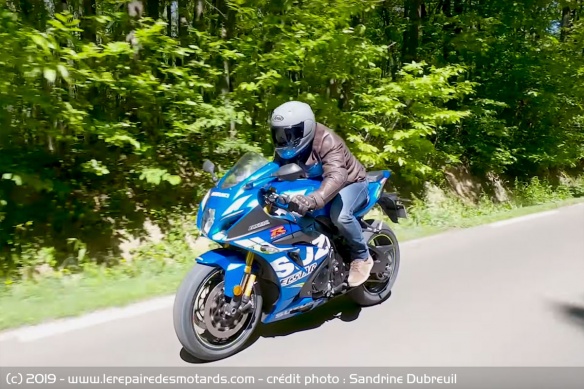 Suzuki GSX-R 1000 R 2019 sur rotue
