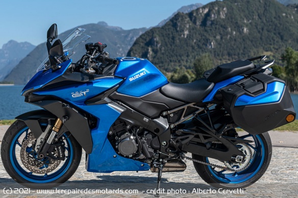La Suzuki GSX-S 1000 GT