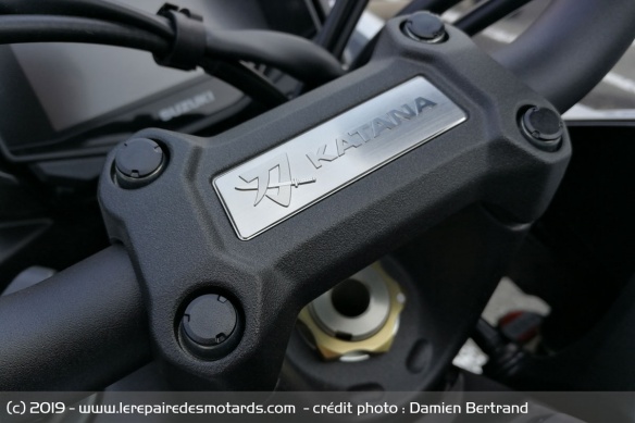Support du guidon de la Suzuki Katana