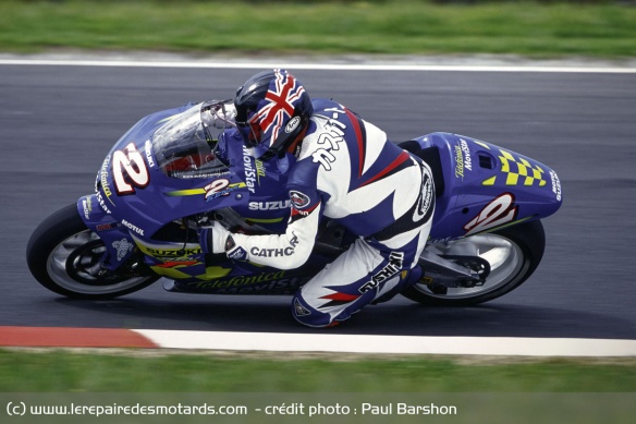 C'est déjà l'heure de rendre la RGV500 à son propriétaire C'est déjà l'heure de rendre la RGV500 à son propriétaire