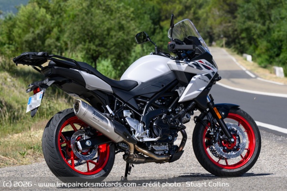 La Suzuki SV-7GX