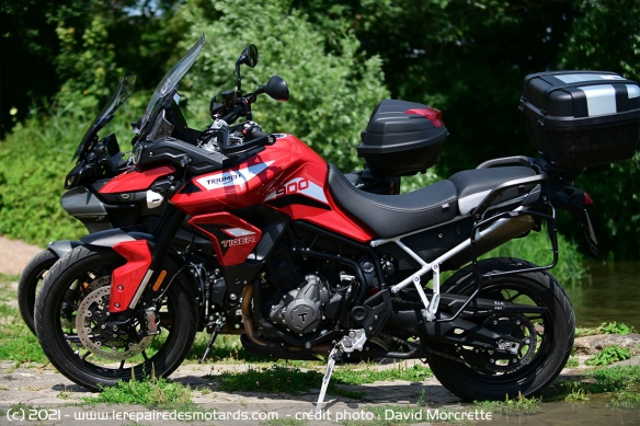 Triumph Tiger 900 dispo en A2 pas la Yamaha Tracer 9