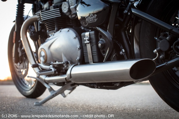 Les silencieux de la Bonneville Bobber