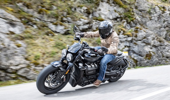 Essai Triumph Rocket 3 Storm Essai Triumph Rocket 3 Storm
