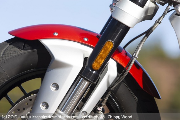 Fourche de la Triumph Rocket 3 R