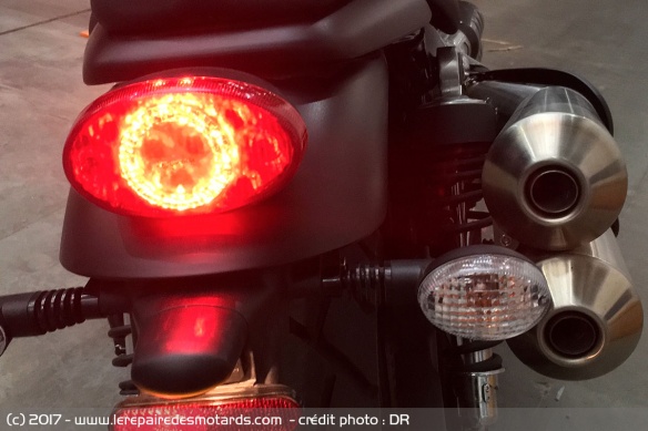 Feu arrière Triumph Street Scrambler