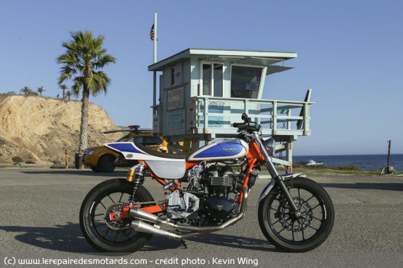 La Triumph Street Tracker de South Bay
