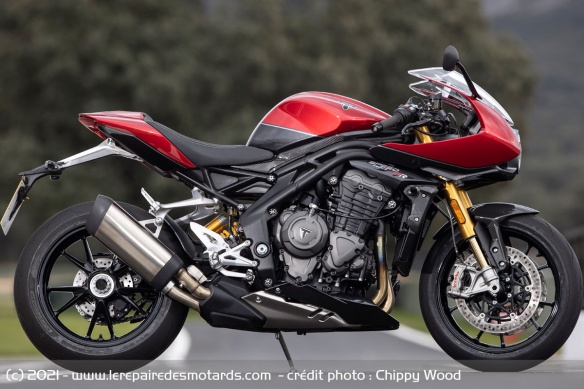 Triumph Speed Triple 1200 RR