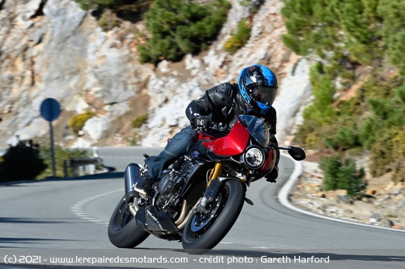 Essai de la Speed Triple 1200 RR