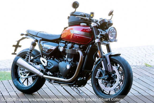 La Triumph Speed Twin accessoirisée La Triumph Speed Twin accessoirisée